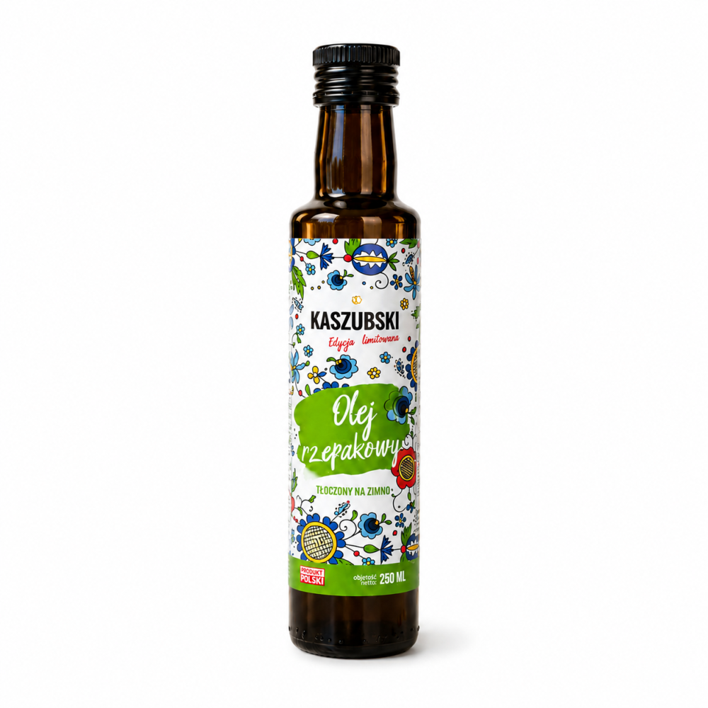 Kaszubski Olej Rzepakowy Tłoczony na Zimno to wysokiej jakości olej w eleganckiej, szklanej butelce o pojemności 250 ml. Produkt wyróżnia się kolorową etykietą inspirowaną kaszubskim wzornictwem oraz informacją o limitowanej edycji.